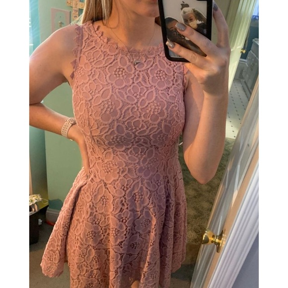 Macy’s Homecoming Dress - Picture 1 of 2